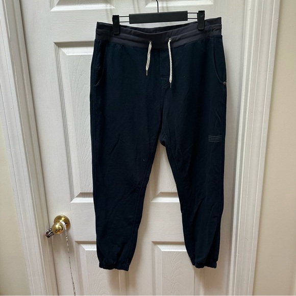 Vuori Performance Joggers navy blue Pants sweatpants m medium - Picture 1 of 5